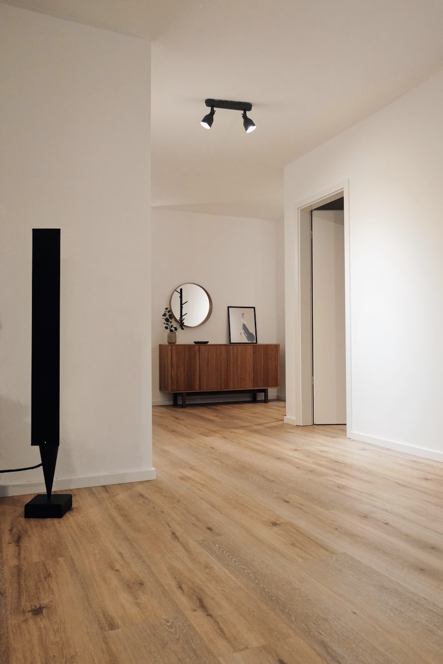 Classic Oak SPC Rigid Core Plank view 2